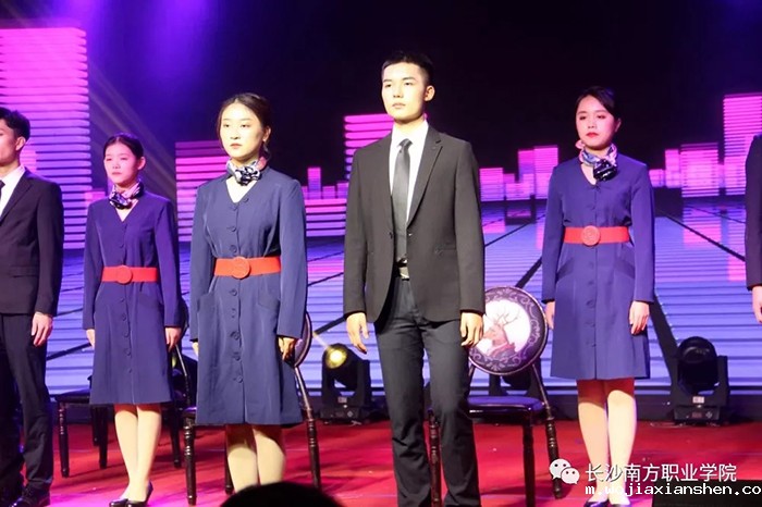 1578228545584289.jpg 640.webp (17).jpg